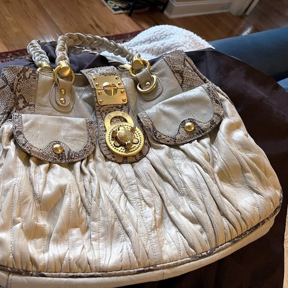 Steven by Steve Madden - Large leather and stud metal detail Satchel - Picture 3 of 10